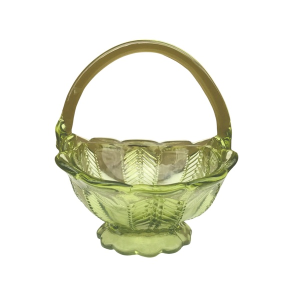 Vintage IMPERIAL GLASS Green Mini-Basket | Marked - Picture 4 of 13